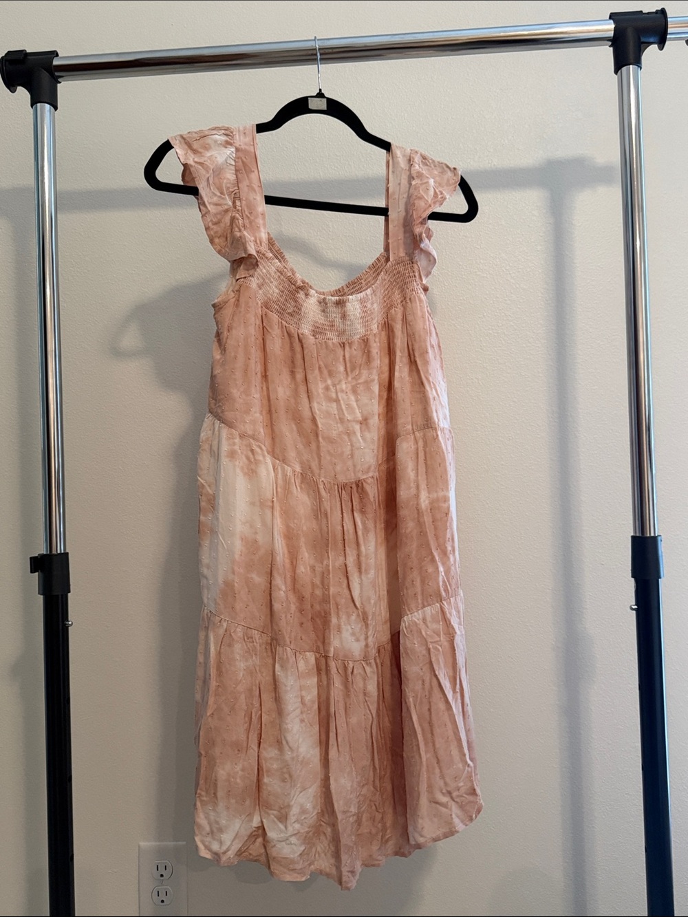 By The River tie-dye mini dress ruffled cap sleeves tiered size large white pink